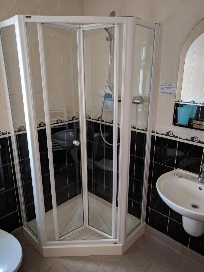 Lough Gara Lodge Self Catering Gorteen  Buitenkant foto