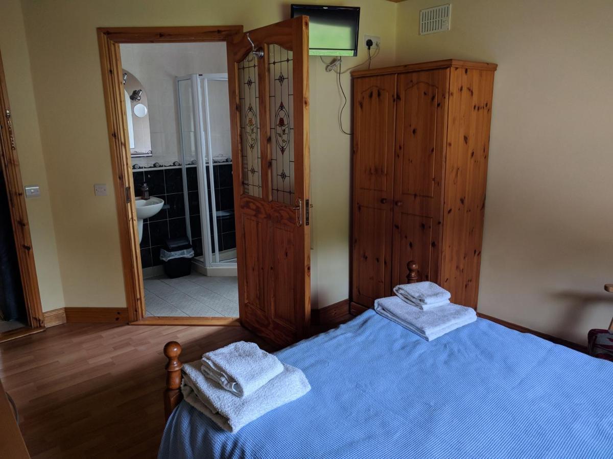 Lough Gara Lodge Self Catering Gorteen  Buitenkant foto